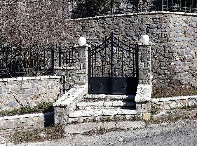 Apartament Elati's Traditional And Cosy