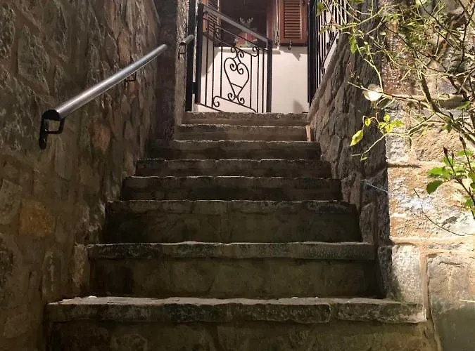 Elati's Traditional And Cosy Appartamento *