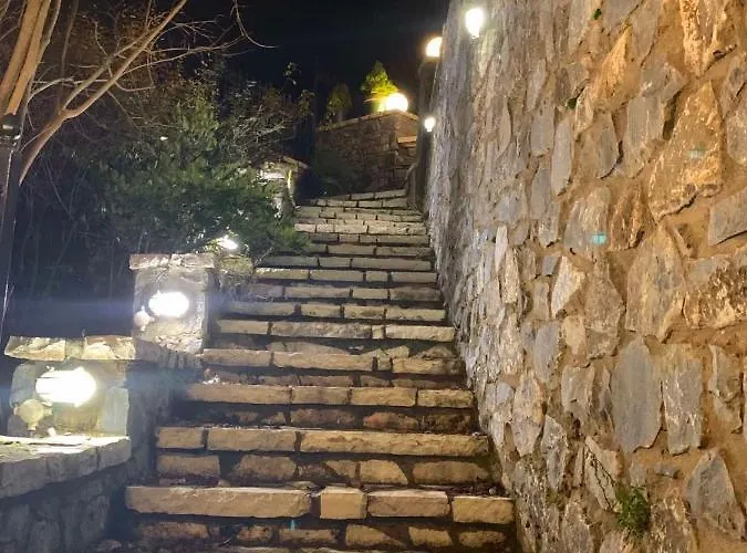 Appartamento Elati's Traditional And Cosy